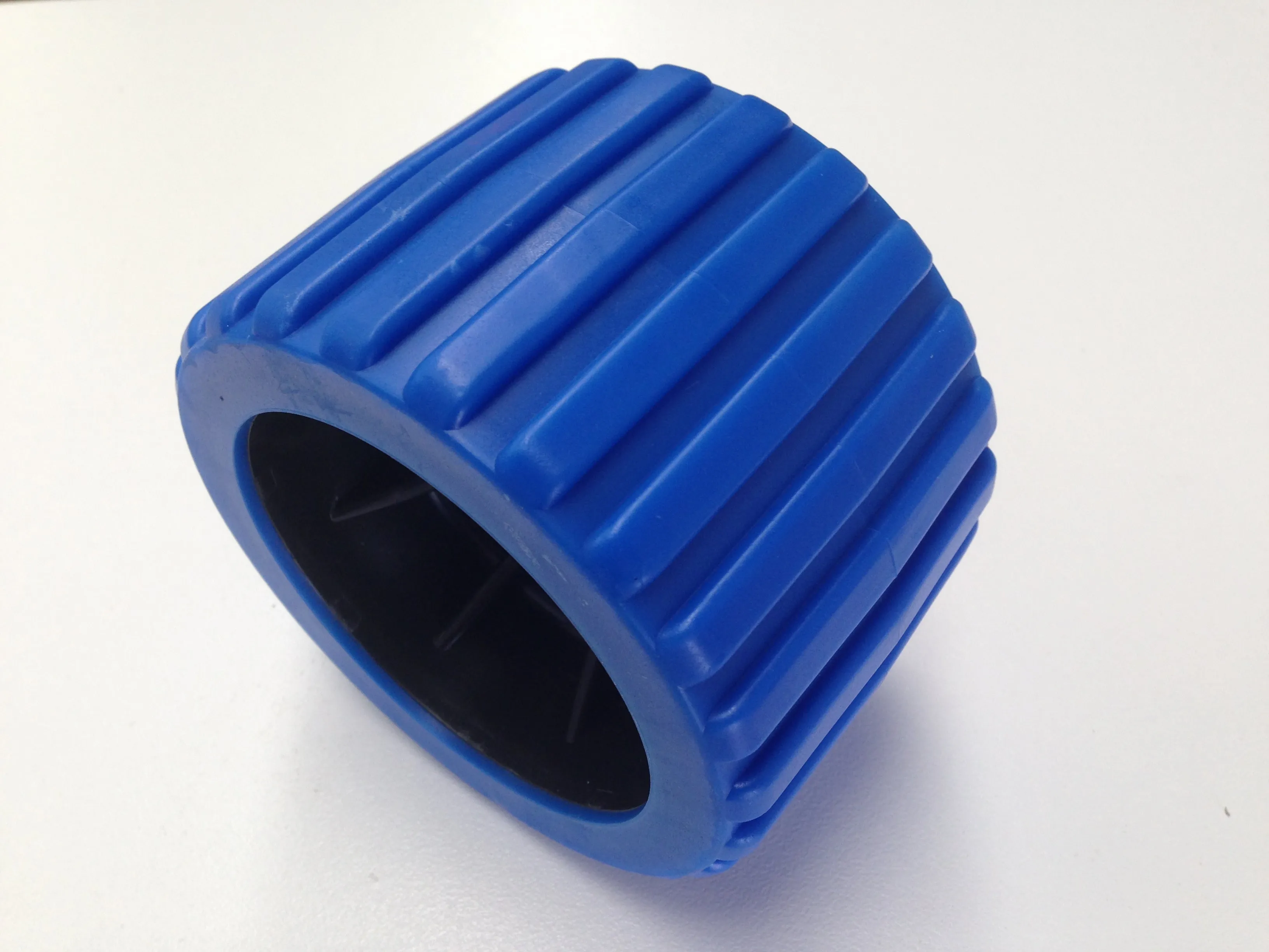 4" Boat Trailer Wobble Roller 110x75mm x 10 Rollers - Various Colours