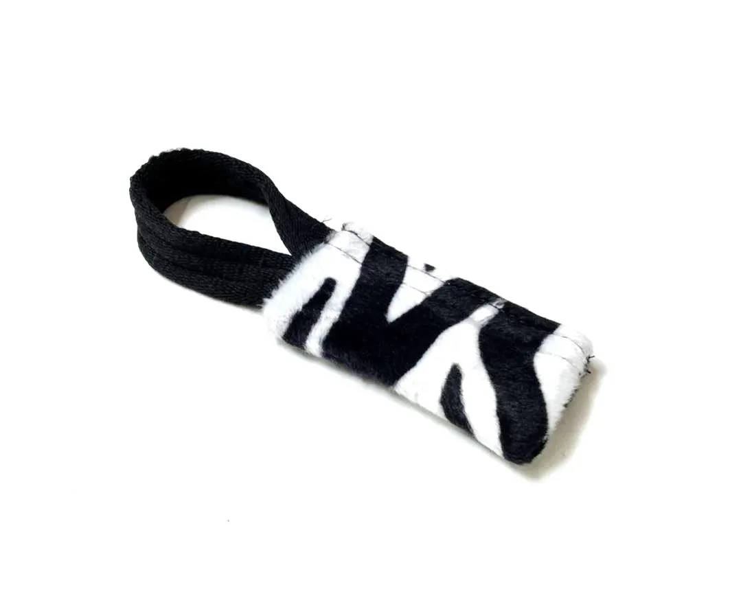 Dog Training Treat Bag Obedience Retrieve Furry Long Prey Dummy In Various Colours Small 4" x 2"