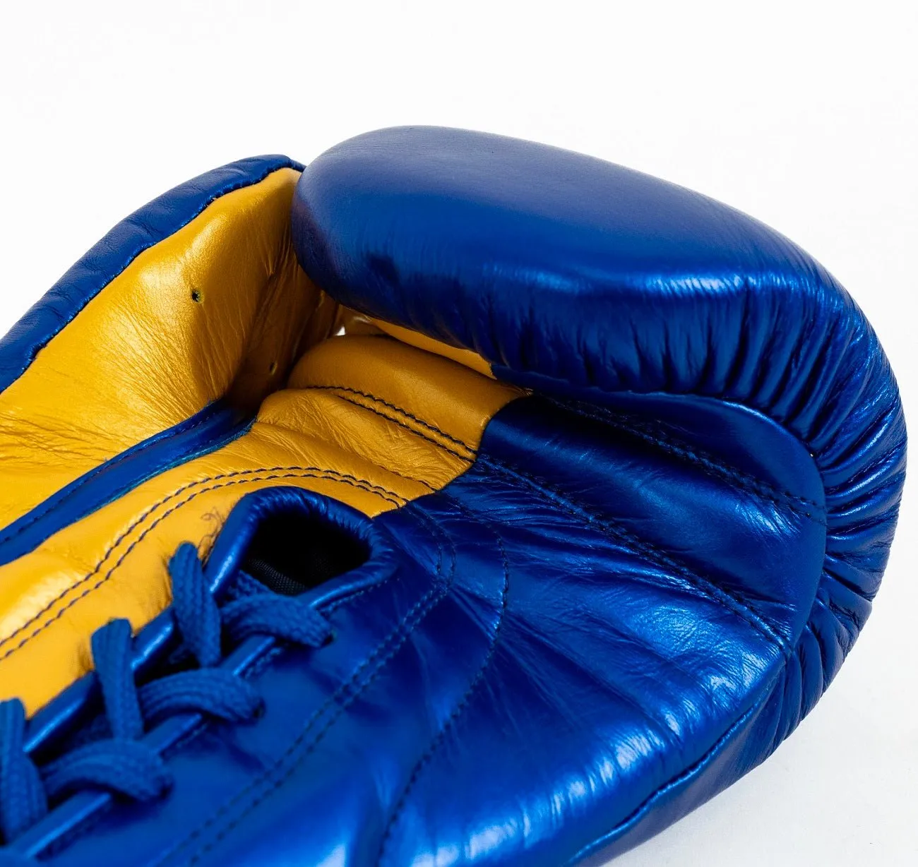 Knockout Competition Boxing Gloves - Colosseum Edition