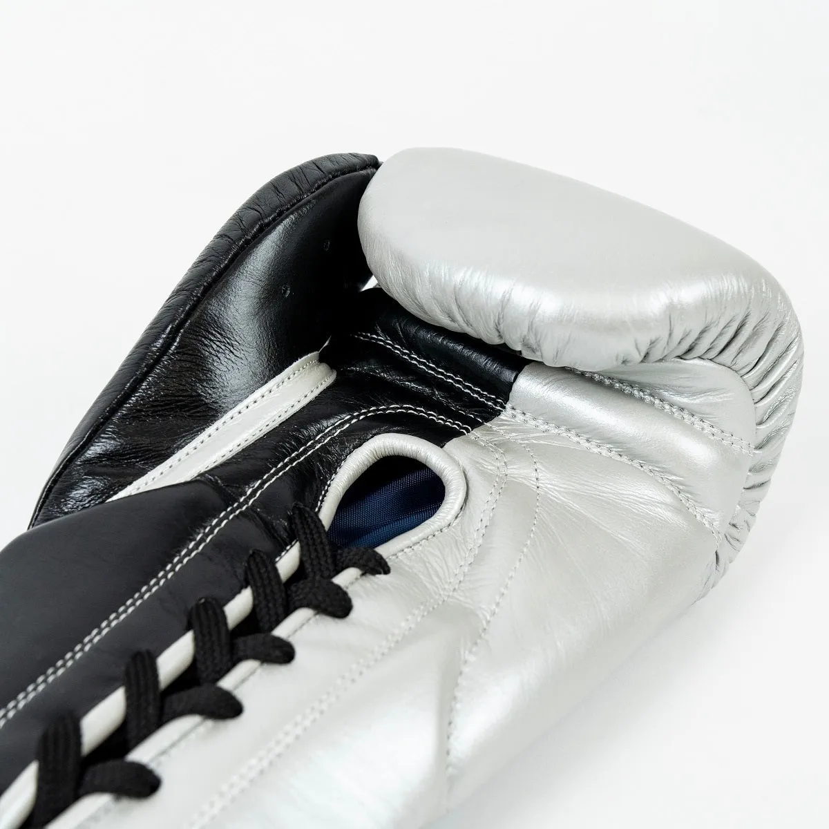 Knockout Competition Boxing Gloves - Colosseum Edition